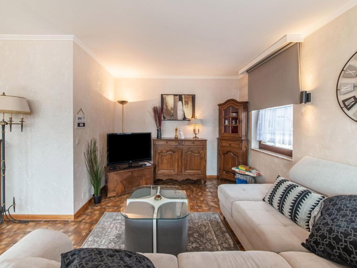 Beautiful Apartment For 7 Adults In Malmedy Exterior foto